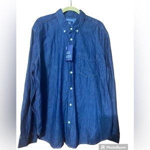 Gap men’s denim shirt
